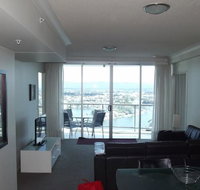 Private 2 Bedroom Apartment  Chevron Towers - Accommodation Adelaide