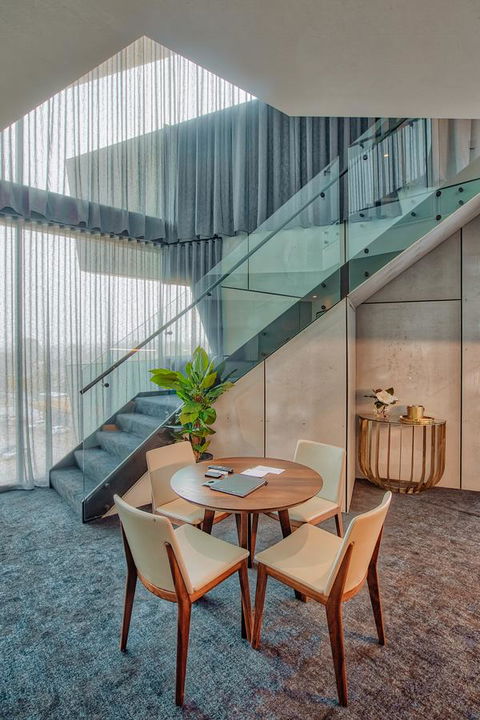 Eatons Hill Hotel - Accommodation Adelaide 8