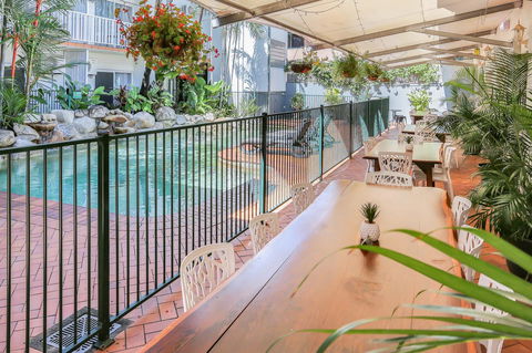 Coral Tree Inn - Accommodation Adelaide 4