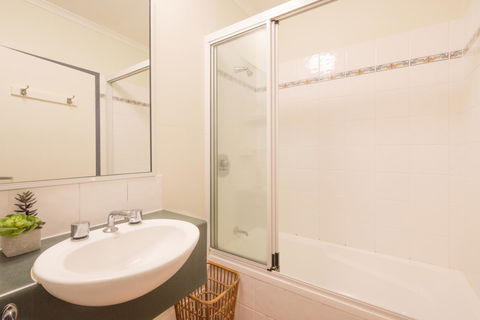 Coral Tree Inn - Accommodation Adelaide 41