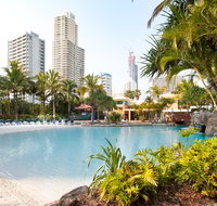 Mantra Crown Towers - Accommodation Adelaide