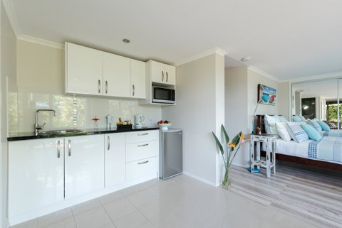 Private Guest Suite High On Currumbin Hill - Accommodation Adelaide 5