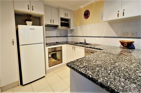 Key Largo Holiday Apartments - Accommodation Adelaide 34