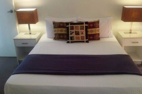 Excluza - Accommodation Adelaide 3
