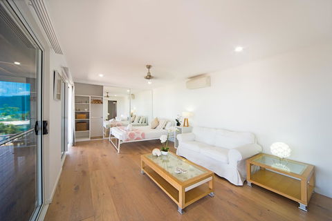 Nautilus On The Hill - Airlie Beach - Accommodation Adelaide 7