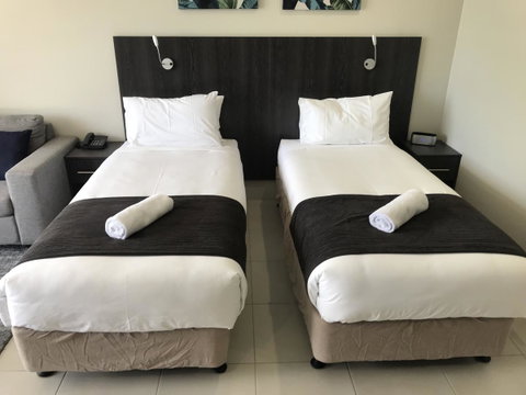 Sunshine Tower Hotel - Accommodation Adelaide 6