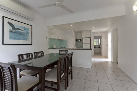 Tropical Nites Holiday Townhouses - Accommodation Adelaide 25