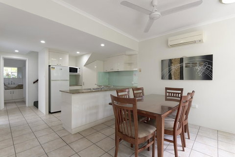 Tropical Nites Holiday Townhouses - Accommodation Adelaide 26