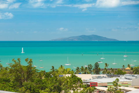 Azure Sea Whitsunday Resort - Accommodation Adelaide 39