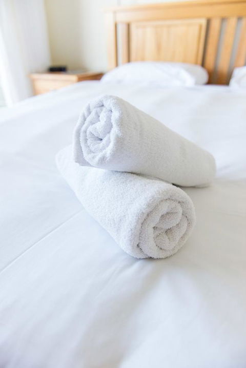 Paradise Penthouse At Waves - Airlie Beach - Accommodation Adelaide 22