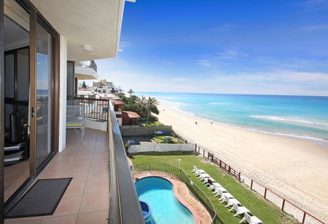 Spindrift On The Beach - Absolute Beachfront - Accommodation Adelaide 0
