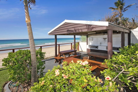 Spindrift On The Beach - Absolute Beachfront - Accommodation Adelaide 10