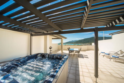 Portside Whitsunday Luxury Holiday Apartments - Accommodation Adelaide 9