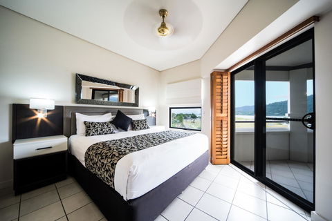 Portside Whitsunday Luxury Holiday Apartments - Accommodation Adelaide 10