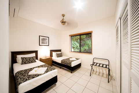 Portside Whitsunday Luxury Holiday Apartments - Accommodation Adelaide 21