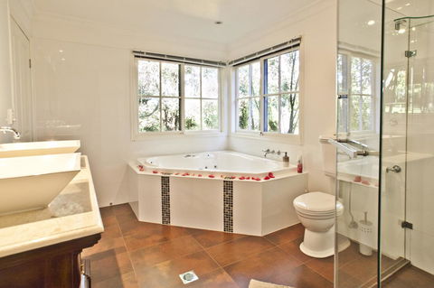 Curtis Falls Cottage - Accommodation Adelaide 5