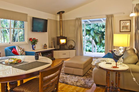 Curtis Falls Cottage - Accommodation Adelaide 13