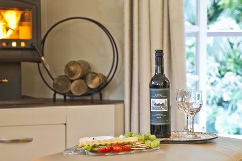 Curtis Falls Cottage - Accommodation Adelaide 8