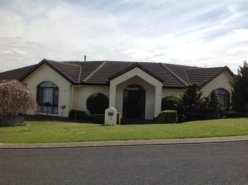 Mount Gambier SA Accommodation Adelaide