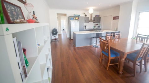 Wenneelys - 26/45 St Andrews Boulevard - Accommodation Adelaide 3