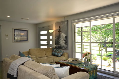 Whispers At Cedar Grove - Accommodation Adelaide 0