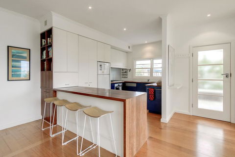 Windward House - Accommodation Adelaide 3