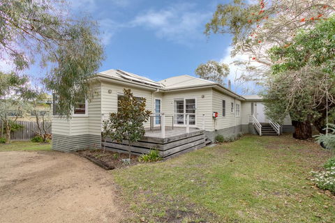 Windward House - Accommodation Adelaide 0