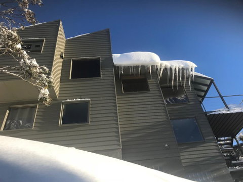 Winterbrook Chalet - Accommodation Adelaide 0