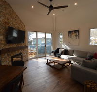 Wintergreen 10 - Accommodation Adelaide
