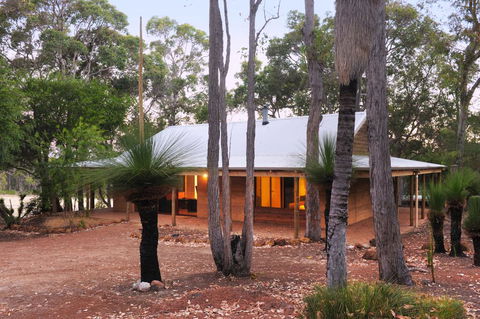 Woodstone Possum Cottage - Accommodation Adelaide 0