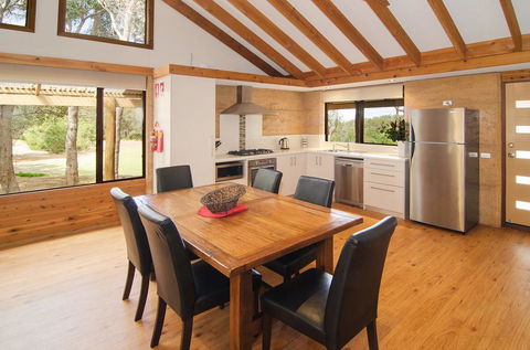 Woodstone Possum Cottage - Accommodation Adelaide 2