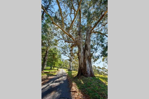 WOOLWAY - Accommodation Adelaide 1