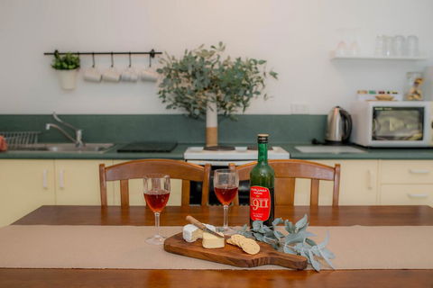 Woongara Cottage - Pet Friendly Country Retreat - Accommodation Adelaide 2