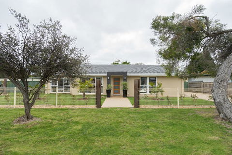 Xanadu Shores - Accommodation Adelaide 0