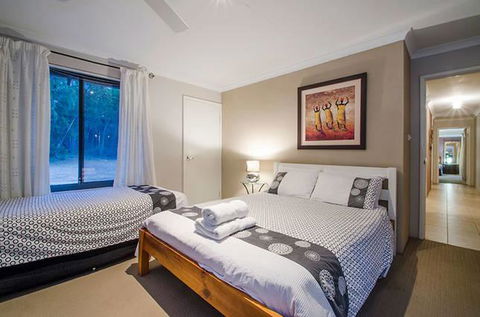 Yallingup Pet Friendly Bush Retreat - Accommodation Adelaide 2
