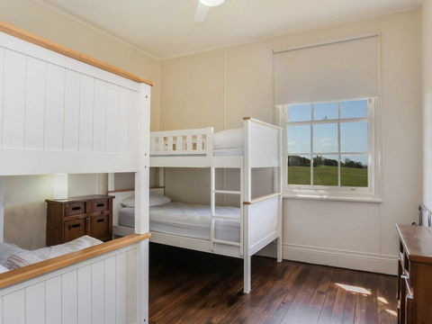 Yamba Pilot Cottage 1 - Pets Welcome - Close To Beach - Accommodation Adelaide 3