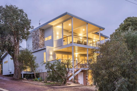 Yaringa - Accommodation Adelaide 0
