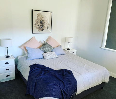 Yellow Door House Adelong - Accommodation Adelaide 2