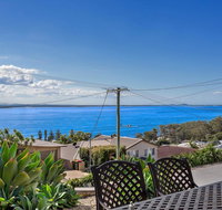 Yenangoon - Walking together Corlette - Accommodation Adelaide
