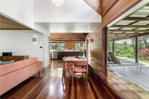 Your Luxury Escape - Cedar View - Accommodation Adelaide 1