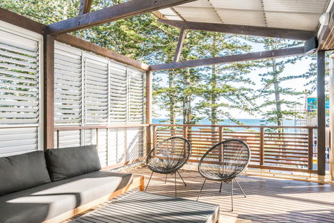 Your Luxury Escape - On The Bay - Stunning Beachfront Apartment - Accommodation Adelaide 1