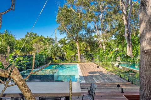 Your Luxury Escape - Tallowood - Suffolk Park - Accommodation Adelaide 1