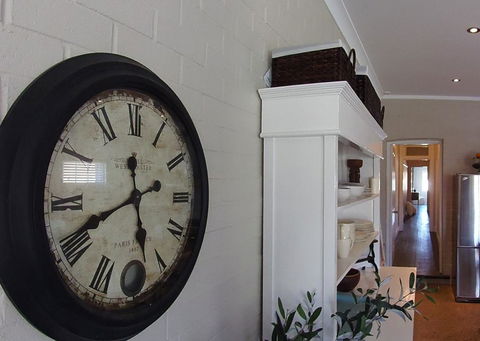 YSG The Edward Townhouse 155 - Steps To Town - Accommodation Adelaide 3