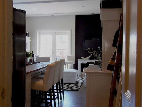 YSG The Edward Townhouses 155 And 157 - Steps To Town - Accommodation Adelaide 0