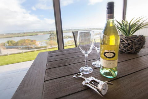 Serenity And Sweeping Murray River Views - Accommodation Adelaide 2