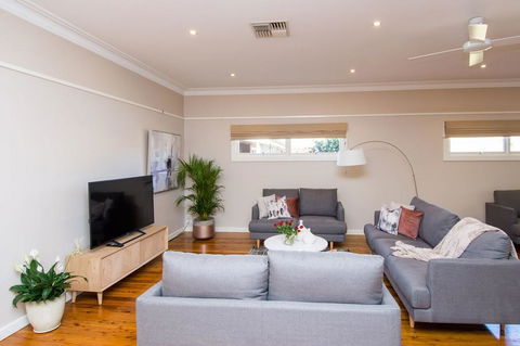 Hillsborough - Luxury, Boutique Accommodation - Accommodation Adelaide 3
