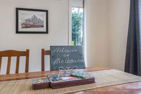 Spacious Bungalow5min Walk To Station5min To Box HillWiFiParking - Accommodation Adelaide 3