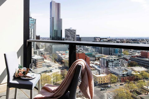 A 2BR Apt Near Melbourne Central Amazing Views - Accommodation Adelaide 0
