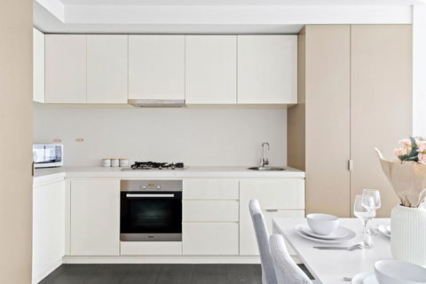 A 2BR Apt Near Melbourne Central Amazing Views - Accommodation Adelaide 2