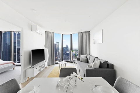 A 3BR Apt Next To Melbourne Central FREE Parking - Accommodation Adelaide 0